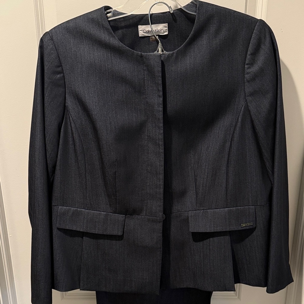 Calvin Klein Denim-Look Suit Set (Mixed Sizes: 16W Jacket / 18W Pants) - Picture 7 of 8